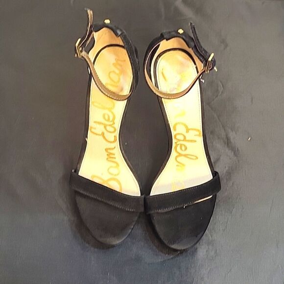 SAM EDELMAN ADJUSTABLE ANKLE STRAP WITH BUCKLE CLOSURE OPEN TOE SUEDE SANDAL - Picture 2 of 14